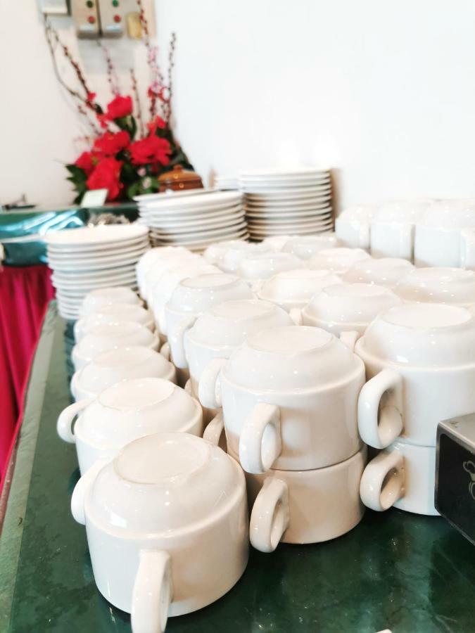 Merilton Hotel Sungai Petani Buitenkant foto