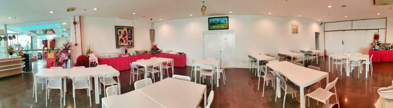 Merilton Hotel Sungai Petani Buitenkant foto